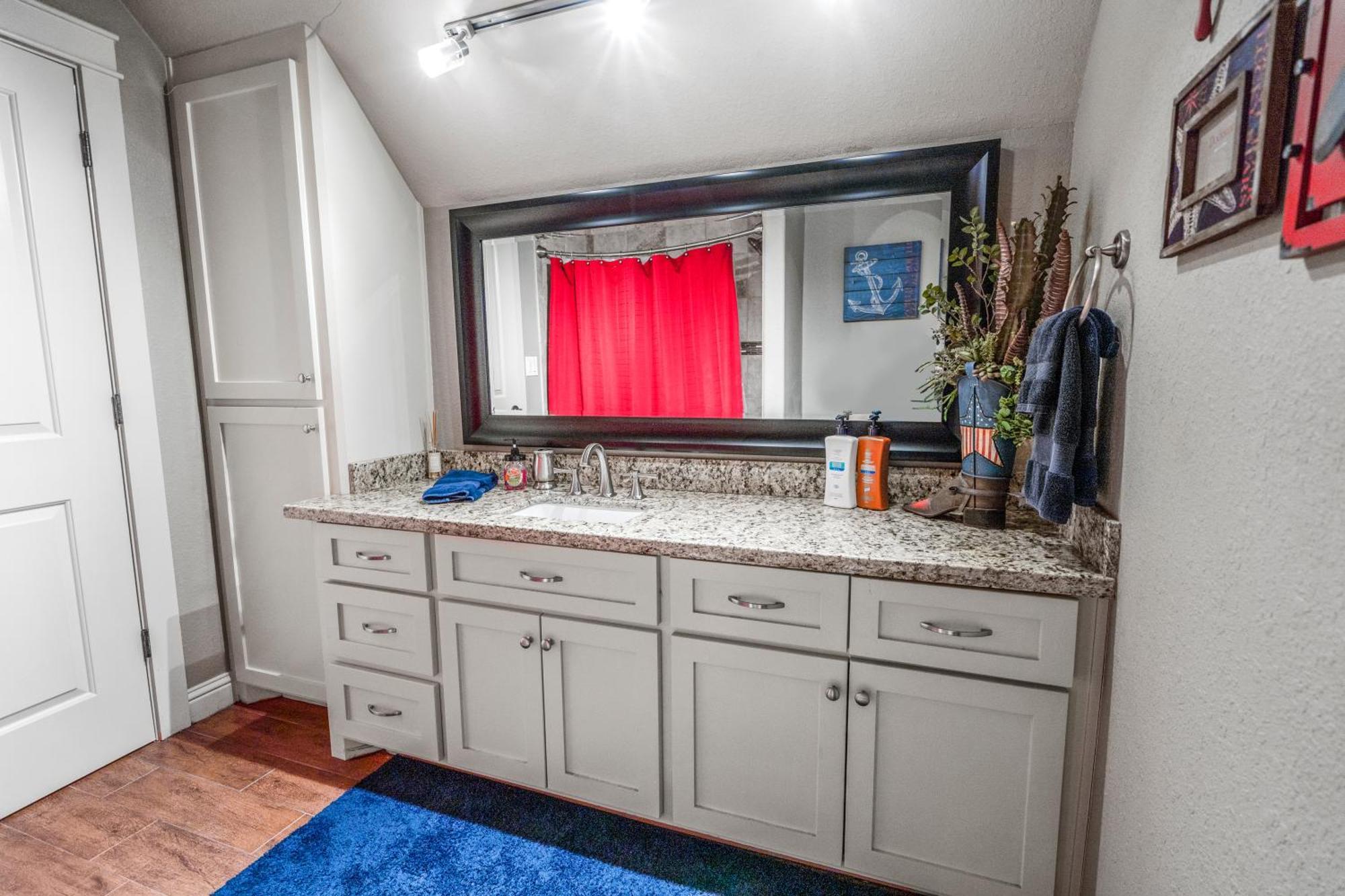 Luxury Waterfront Home Family And Pet Friendly Near Surfside Beach 11 Mins Freeport Ngoại thất bức ảnh